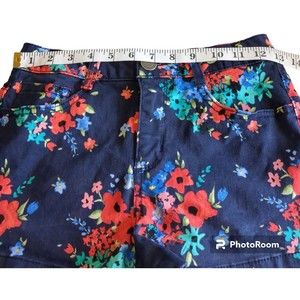 So Authentic American Heritage Junior Denim Floral Shorts, Size 7